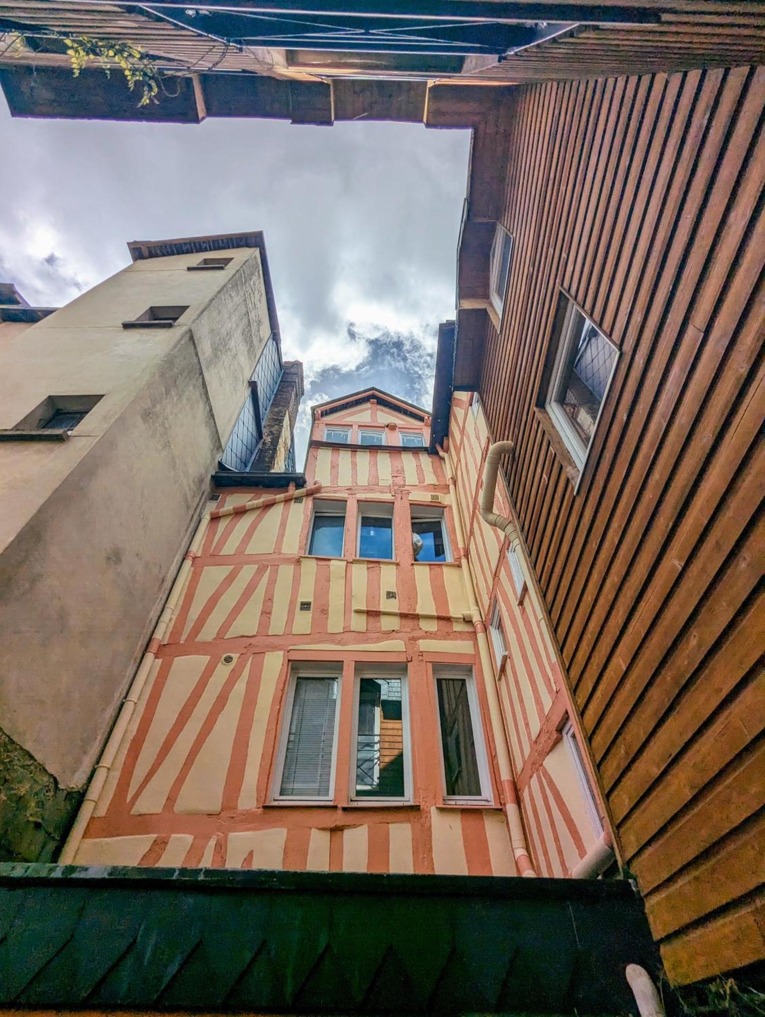 Artist Home - City Center - Bathtub - Terrasse - Full Appartment Rouen Eksteriør bilde